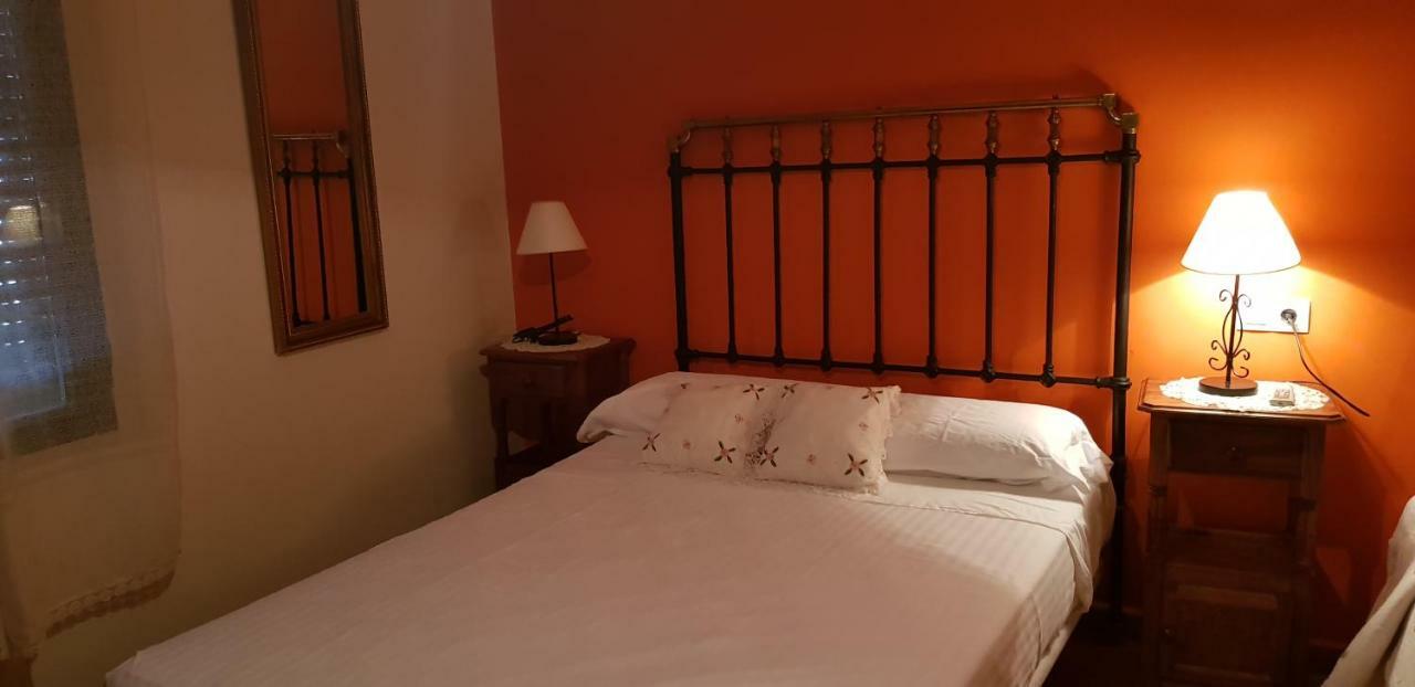 Apartamentossierradegata La Noguera Villamiel Buitenkant foto
